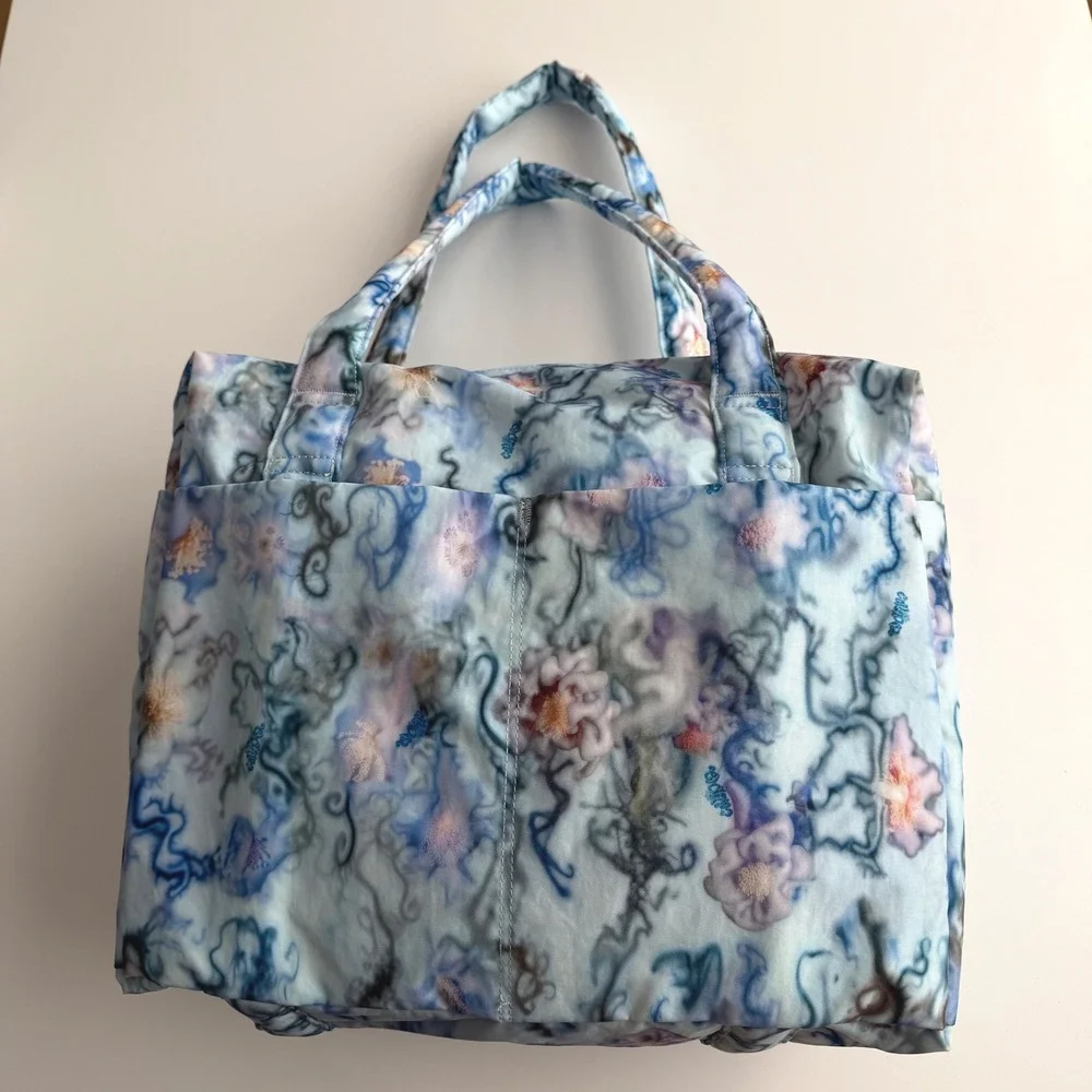 Baggu x Collina Strada NWT Small Cloud Carry On Tote in Blue Thorns Print